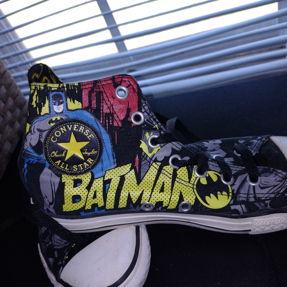 Batman Converse - Picture 4 of 7